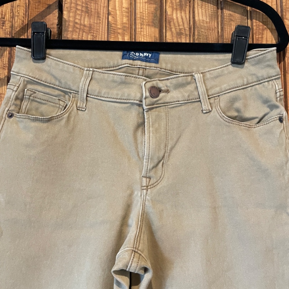 Old Navy Rockstar Mid-Rise Stretch Skinny Jeans - Size 6 - 2 pairs - Picture 11 of 15